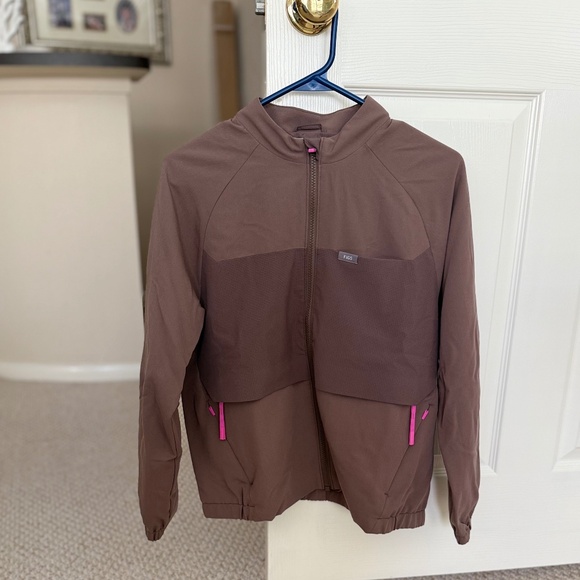 Figs Jackets & Blazers - NEW FIGS Small Women's Smokey Taupe Sydney Double Utility Jacket